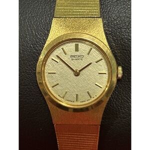 Vintage Seiko 4N00-0661 Japan Movt Round Gold Tone Women's  Watch New Battery